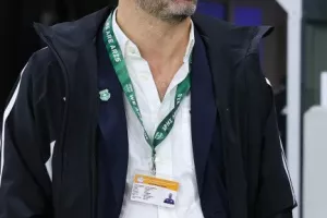 Απόλλων-Άρης: Άντεξε στην πίεση και πλησίασε στην κορυφή η "Ελαφρά Ταξιαρχία" 