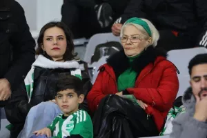 Απόλλων-Άρης: Άντεξε στην πίεση και πλησίασε στην κορυφή η "Ελαφρά Ταξιαρχία" 