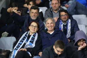 Απόλλων-Άρης: Άντεξε στην πίεση και πλησίασε στην κορυφή η "Ελαφρά Ταξιαρχία" 