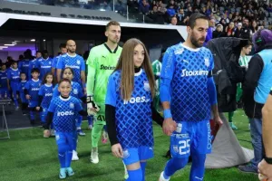 Απόλλων-Άρης: Άντεξε στην πίεση και πλησίασε στην κορυφή η "Ελαφρά Ταξιαρχία" 