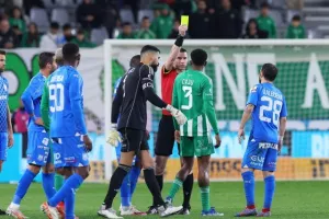 Απόλλων-Άρης: Άντεξε στην πίεση και πλησίασε στην κορυφή η "Ελαφρά Ταξιαρχία" 