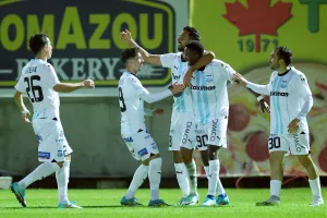 Ο κόσμος στη Λεμεσό για το ΑΕΛ-Εθνικός (φωτορεπορτάζ)