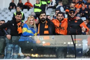 Απόλλων-ΑΠΟΕΛ: Θρίλερ χωρίς νικητή με γαλαζοκίτρινη... επιστροφή
