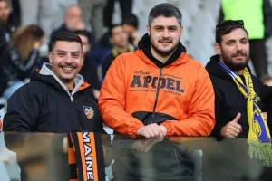 Απόλλων-ΑΠΟΕΛ: Θρίλερ χωρίς νικητή με γαλαζοκίτρινη... επιστροφή