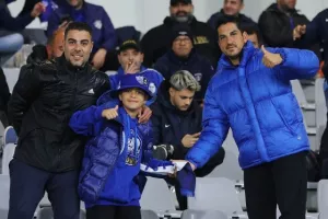 (ΦΩΤΟΡΕΠΟΡΤΑΖ) Ο κόσμος στο Άρης - Ανόρθωση