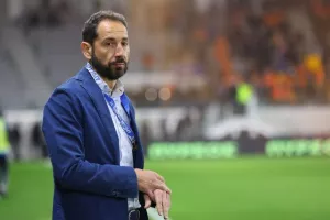Απόλλων-ΑΠΟΕΛ: Θρίλερ χωρίς νικητή με γαλαζοκίτρινη... επιστροφή