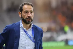 Απόλλων-ΑΠΟΕΛ: Θρίλερ χωρίς νικητή με γαλαζοκίτρινη... επιστροφή