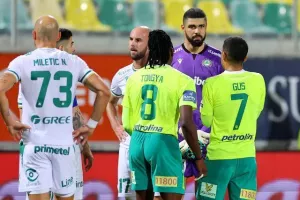 ΑΕΚ - Ομόνοια: Έφερε τα... κάτω - πάνω και συνέχισε το εντυπωσιακό σερί! (Φώτος)