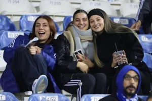 (ΦΩΤΟΡΕΠΟΡΤΑΖ) Ο κόσμος στο "ΠΑΠ"