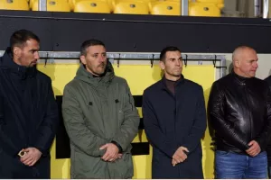 Φόρος τιμής στον Τόσκο στην παρουσία Κέρκεζ