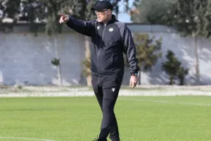 Πρώτη... Kjetil Rekdal (Φώτος)