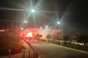 Η πορεία κατά της κάρτας φιλάθλου (Φώτος)
