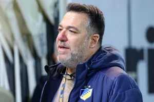 Θέση ΑΠΟΕΛ για την διακοπή: "Οι αγώνες να κρίνονται στα γήπεδα"
