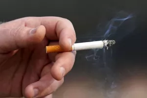 Μείωση στην χρήση καπνού ανά την υφήλιο