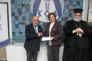 Παράδοση δωροκουπονιών από τον ΚΟΑ στην ΥΠΑΝ για 30 αθλητές/μαθητές