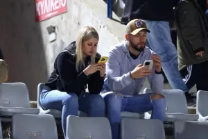 Ο κόσμος στο "Στέλιος Κυριακίδης" (Φώτος)