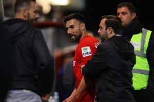 Νέα Σαλαμίνα-ΑΕΚ: ΔΙΠΛΟ… με "χρυσή αλλαγή" (φώτος)
