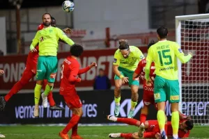 Νέα Σαλαμίνα-ΑΕΚ: ΔΙΠΛΟ… με "χρυσή αλλαγή" (φώτος)