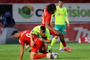 Νέα Σαλαμίνα-ΑΕΚ: ΔΙΠΛΟ… με "χρυσή αλλαγή" (φώτος)