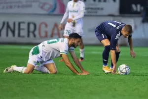 ΑΕΖ-Ομόνοια: "Γκέλα" στο πρώτο εκτός έδρας παιχνίδι του Ρέιχνταλ