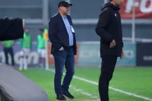 ΑΕΖ-Ομόνοια: "Γκέλα" στο πρώτο εκτός έδρας παιχνίδι του Ρέιχνταλ