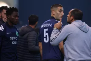 ΑΕΖ-Ομόνοια: "Γκέλα" στο πρώτο εκτός έδρας παιχνίδι του Ρέιχνταλ