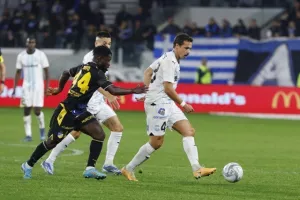 Απόλλων-ΑΠΟΕΛ: Θρίλερ χωρίς νικητή με γαλαζοκίτρινη... επιστροφή