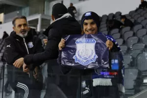 (Φωτορεπορτάζ) Ο κόσμος στο Απόλλων - Άρης