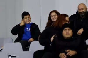 Απόλλων-Άρης: Άντεξε στην πίεση και πλησίασε στην κορυφή η "Ελαφρά Ταξιαρχία" 