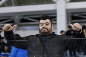 Απόλλων-Άρης: Άντεξε στην πίεση και πλησίασε στην κορυφή η "Ελαφρά Ταξιαρχία" 