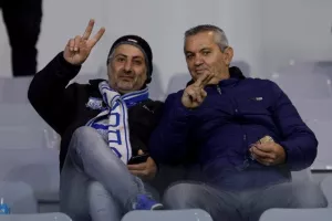 Απόλλων-Άρης: Άντεξε στην πίεση και πλησίασε στην κορυφή η "Ελαφρά Ταξιαρχία" 