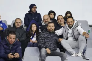 Απόλλων-Άρης: Άντεξε στην πίεση και πλησίασε στην κορυφή η "Ελαφρά Ταξιαρχία" 