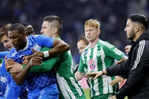 Απόλλων-Άρης: Άντεξε στην πίεση και πλησίασε στην κορυφή η "Ελαφρά Ταξιαρχία" 