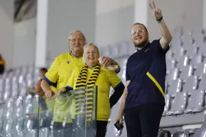 Ο κόσμος στη Λεμεσό για το ΑΕΛ-Εθνικός (φωτορεπορτάζ)