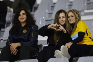 Ο κόσμος στη Λεμεσό για το ΑΕΛ-Εθνικός (φωτορεπορτάζ)