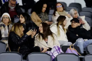 Απόλλων-ΑΕΖ: Γκέλα και "Χ"αμένη ευκαιρία να πλησιάσει την εξάδα