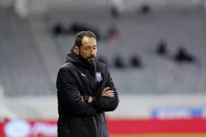 Απόλλων-ΑΕΖ: Γκέλα και "Χ"αμένη ευκαιρία να πλησιάσει την εξάδα