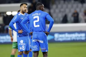 Απόλλων-ΑΕΖ: Γκέλα και "Χ"αμένη ευκαιρία να πλησιάσει την εξάδα