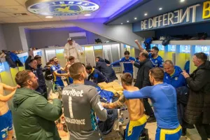 Οι ξέφρενοι πανηγυρισμοί μετά τη νίκη επί του Άρη