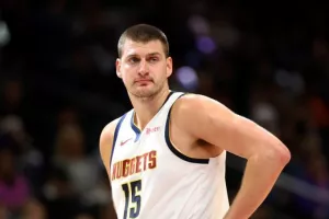 Εμφάνιση MVP από τον Γιόκιτς που «καθάρισε» τους Πέισερς