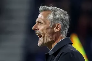 Kees van Wonderen (Oμόνοια)