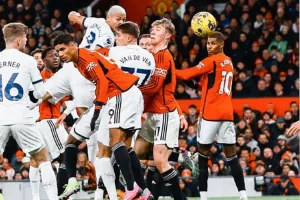 Όρθια στο "Old Trafford" η Τότεναμ, δεν άφησε τη Γιουνάιτεντ να πλησιάσει