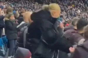 Ο έξαλλος πανηγυρισμός του Χαλάντ στο γκολ του Φόντεν (βίντεο)