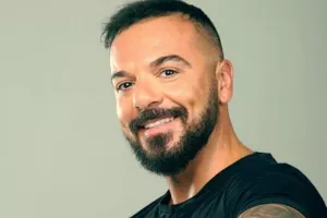 Τριαντάφυλλος: "Πρότεινα στον Ντεσπόντοφ να κάνουμε ντουέτο"
