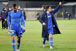 Οι ξέφρενοι πανηγυρισμοί μετά τη νίκη επί του Άρη