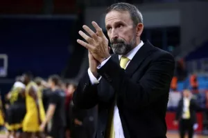 Τέλος και επίσημα από την ΑΕΚ Betsson ο Πλάθα!