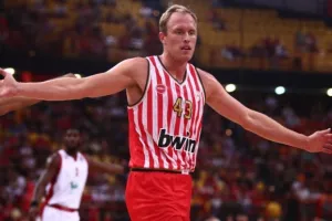 Ολυμπιακός: Εκτός 12άδας ο Σίκμα κόντρα στην Μπασκόνια