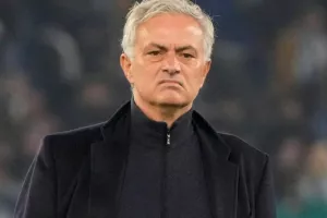Αυτοπροτάθηκε στην Μπαρτσελόνα ο Μουρίνιο και οι Καταλανοί το σκέφτονται!