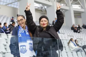 (Φωτορεπορτάζ) Ο κόσμος στο Απόλλων - ΑΠΟΕΛ