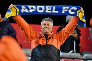 (Φωτορεπορτάζ) Ο κόσμος στο "Αμμόχωστος"